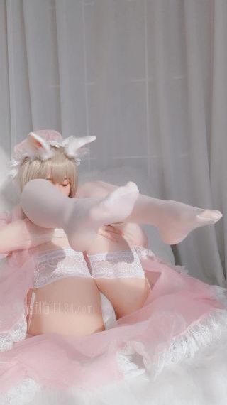 年轻的拼音_英文版字幕