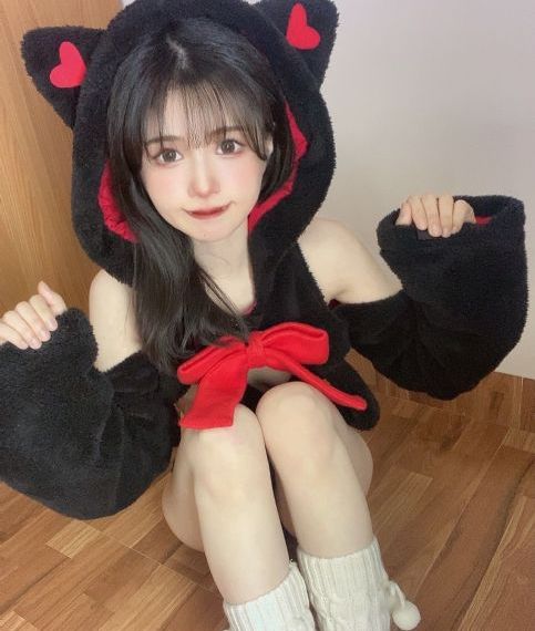 亚洲区与欧美区_高清免费在线播放