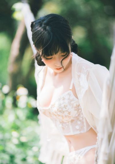 女性把尿口扒开让男生桶爽_HD视频大全